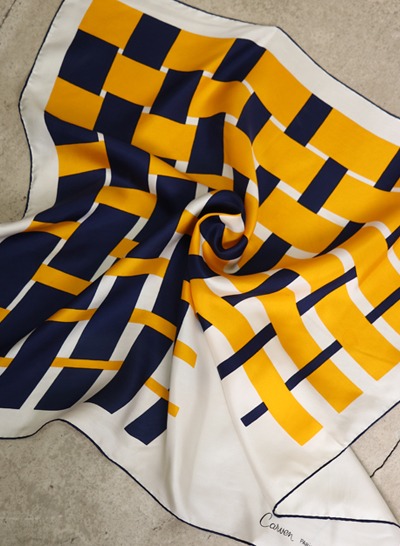 (Made in FRANCE) CARVEN scarf