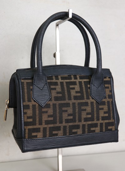 (Made in ITALY) FENDI 2way bag