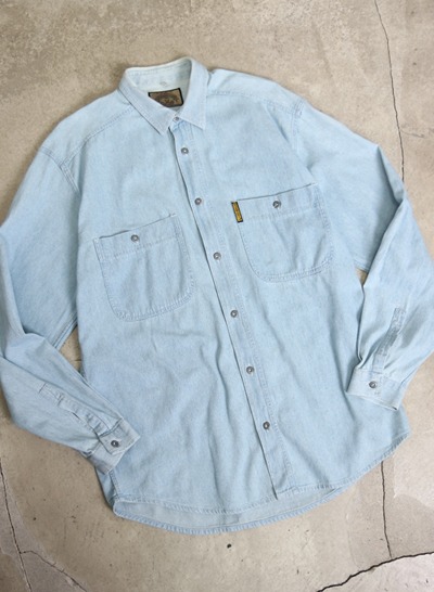 (Made in ITALY) ARMANI JEANS denim shirt