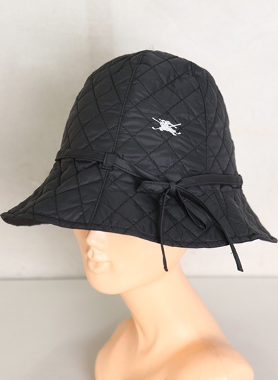 (Made in JAPAN) BURBERRY quilting bucket hat